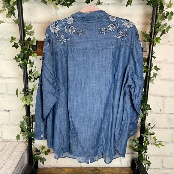 Blue Floral Embroidered Button-Up Shirt, 3X - Picture 15 of 15
